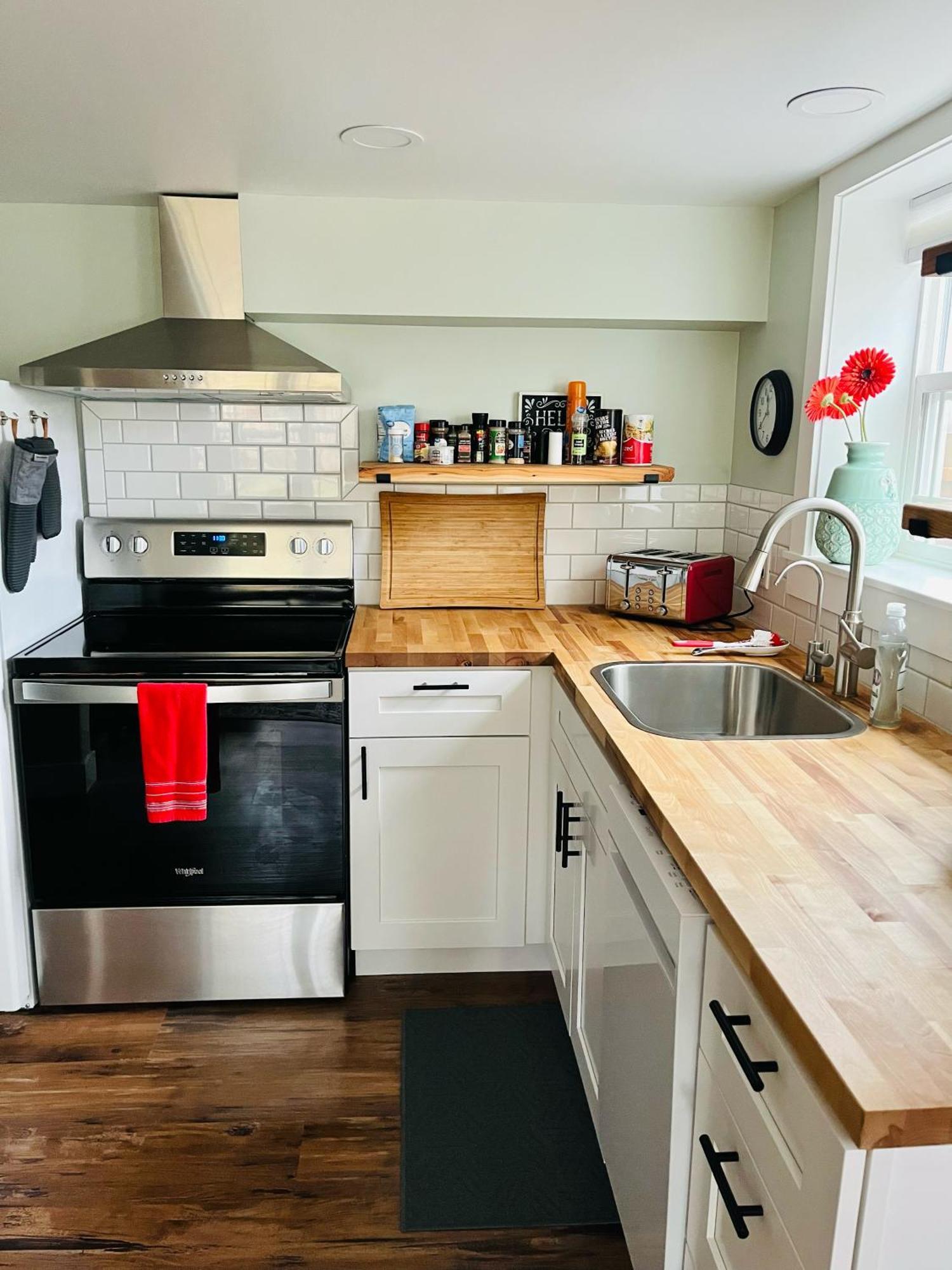 Apartment State Street Cottage, 1 *